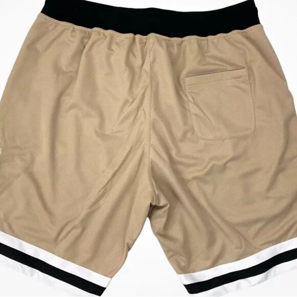 NWT Rod Wave SOULFLY Men’s Beige Shorts Butterfly Embroidered Patches & Logo XXL - Picture 7 of 8